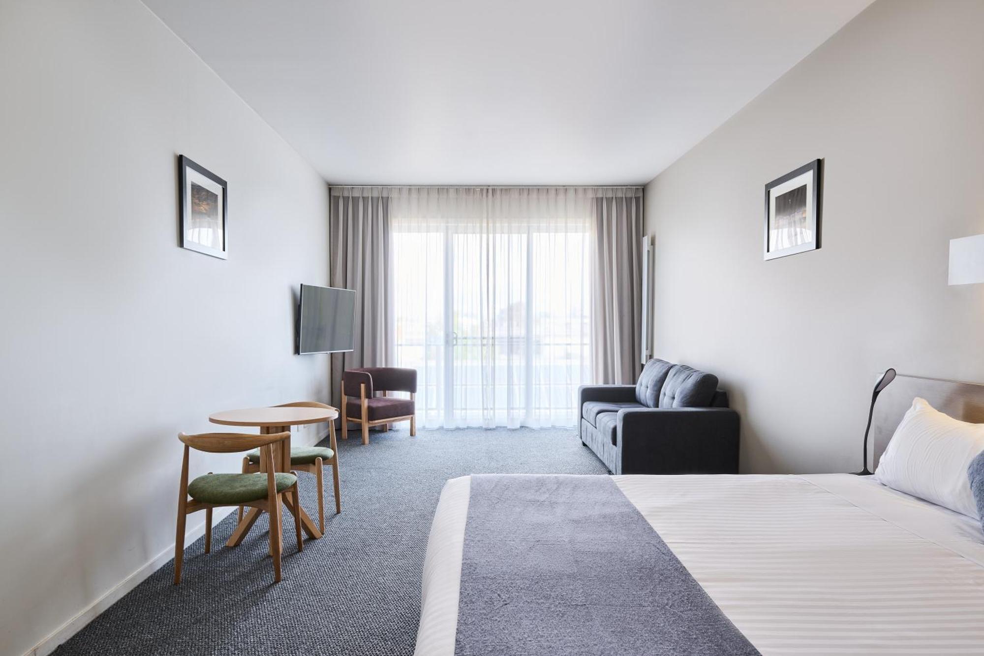 Aparthotel Abode Gungahlin Canberra Exterior foto