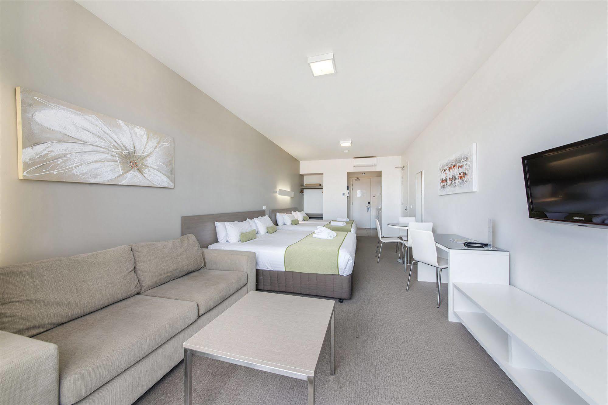 Aparthotel Abode Gungahlin Canberra Exterior foto